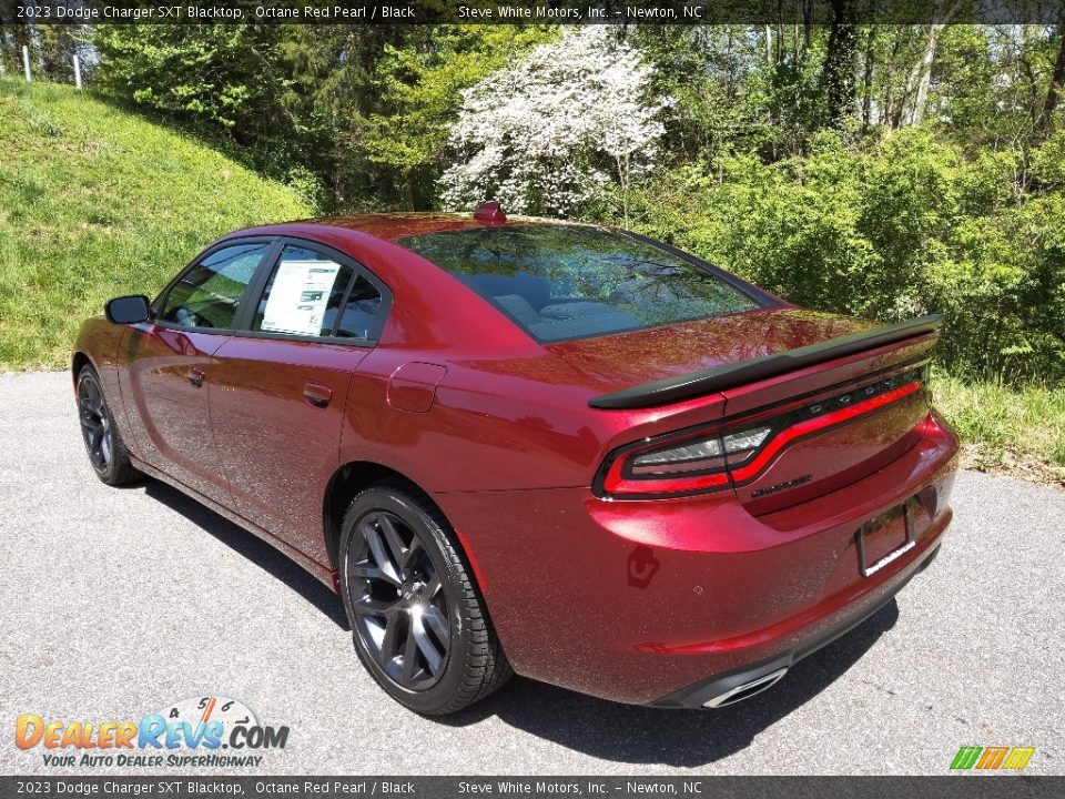 2023 Dodge Charger SXT Blacktop Octane Red Pearl / Black Photo #8