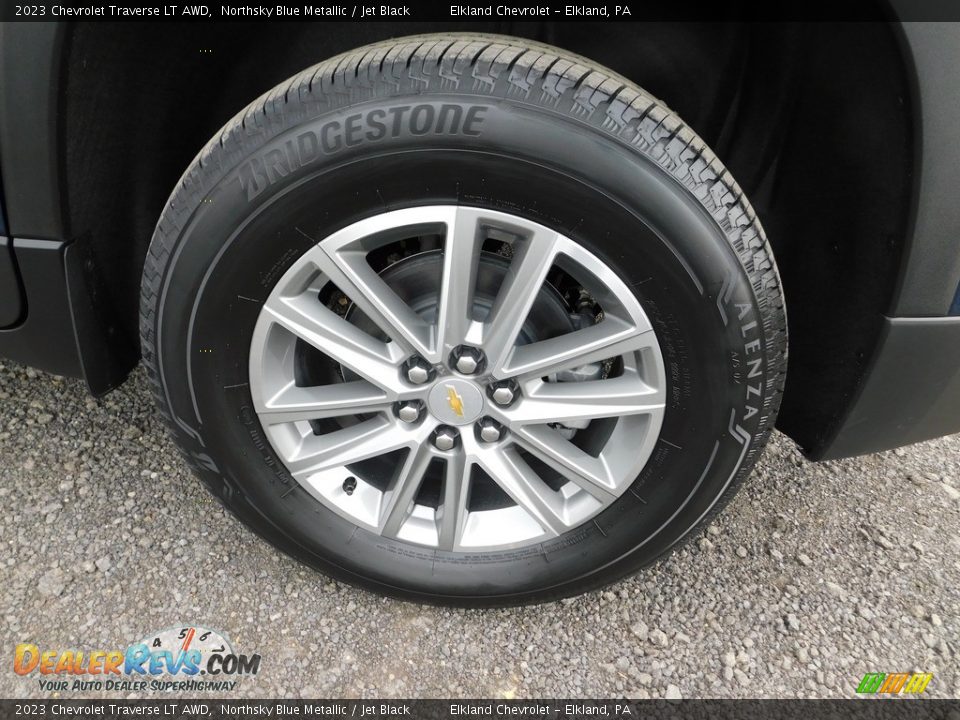 2023 Chevrolet Traverse LT AWD Wheel Photo #11