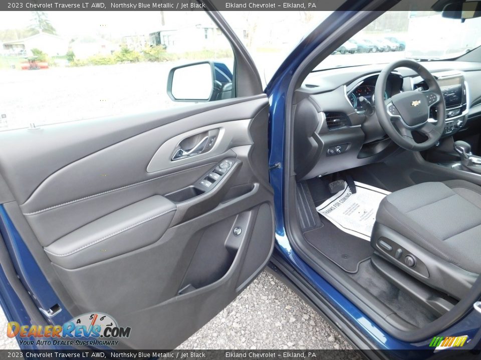 Front Seat of 2023 Chevrolet Traverse LT AWD Photo #14