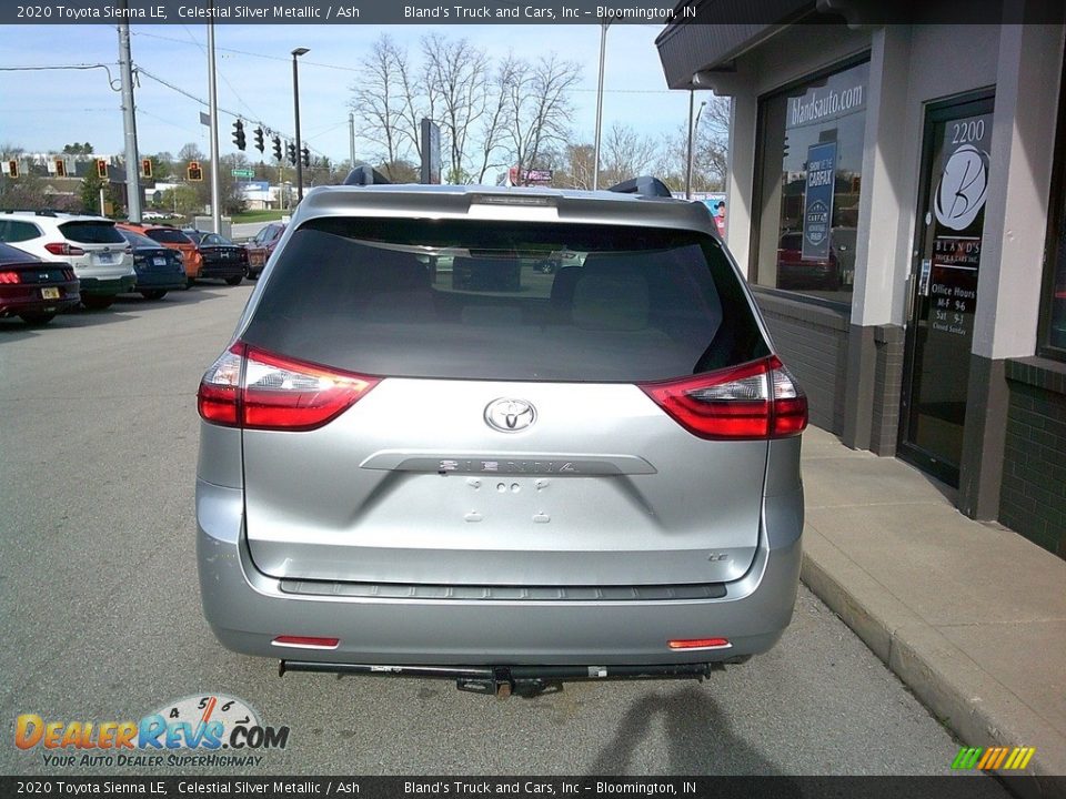 2020 Toyota Sienna LE Celestial Silver Metallic / Ash Photo #5