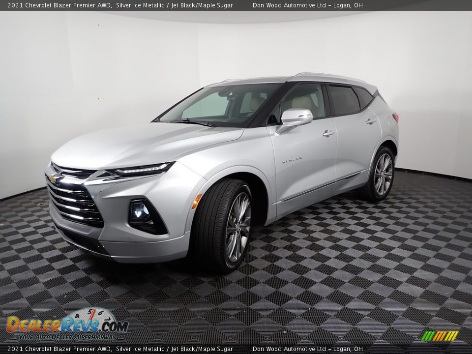 2021 Chevrolet Blazer Premier AWD Silver Ice Metallic / Jet Black/Maple Sugar Photo #8