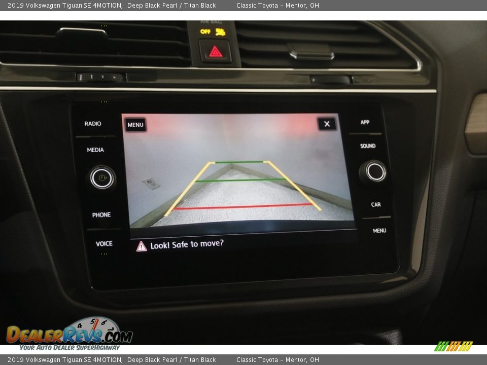 2019 Volkswagen Tiguan SE 4MOTION Deep Black Pearl / Titan Black Photo #12