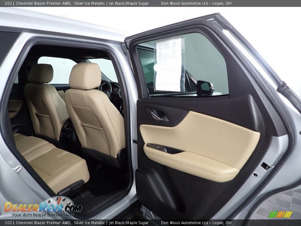 2021 Chevrolet Blazer Premier AWD Silver Ice Metallic / Jet Black/Maple Sugar Photo #33