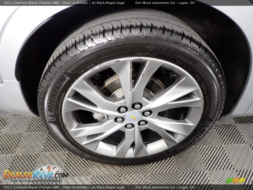 2021 Chevrolet Blazer Premier AWD Silver Ice Metallic / Jet Black/Maple Sugar Photo #35