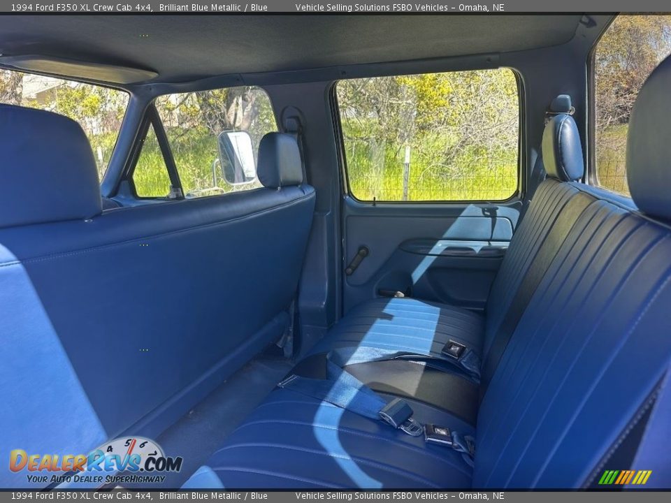 1994 Ford F350 XL Crew Cab 4x4 Brilliant Blue Metallic / Blue Photo #5