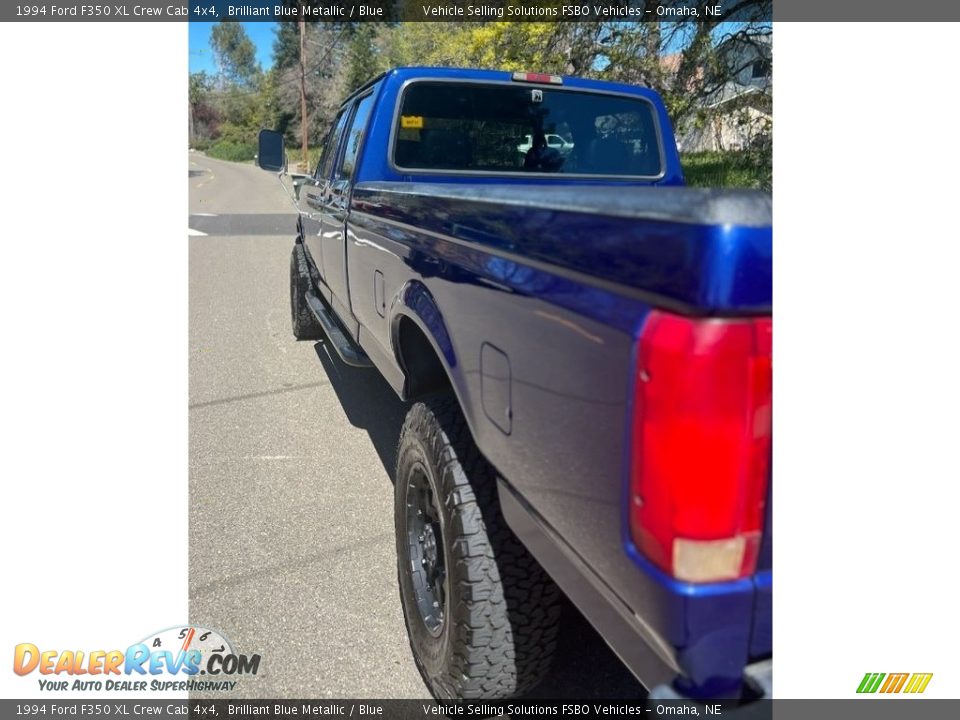 1994 Ford F350 XL Crew Cab 4x4 Brilliant Blue Metallic / Blue Photo #14