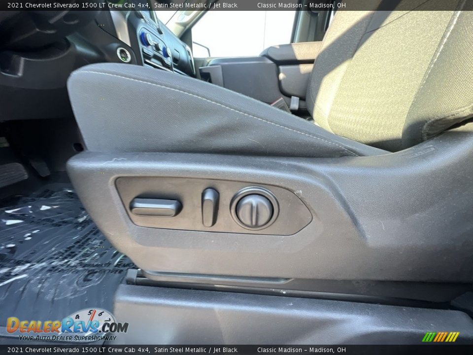 2021 Chevrolet Silverado 1500 LT Crew Cab 4x4 Satin Steel Metallic / Jet Black Photo #7