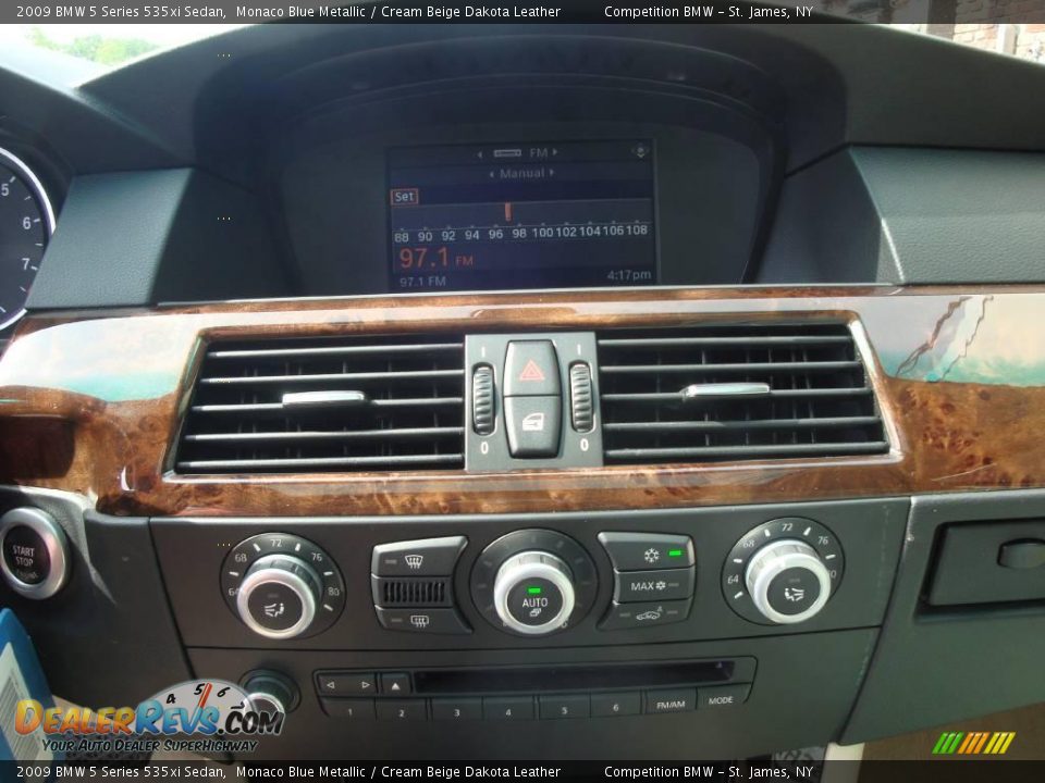 2009 BMW 5 Series 535xi Sedan Monaco Blue Metallic / Cream Beige Dakota Leather Photo #11