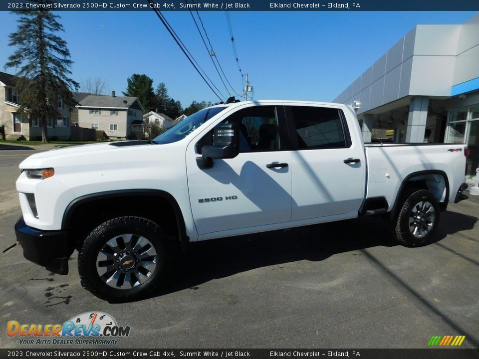 2023 Chevrolet Silverado 2500HD Custom Crew Cab 4x4 Summit White / Jet Black Photo #1