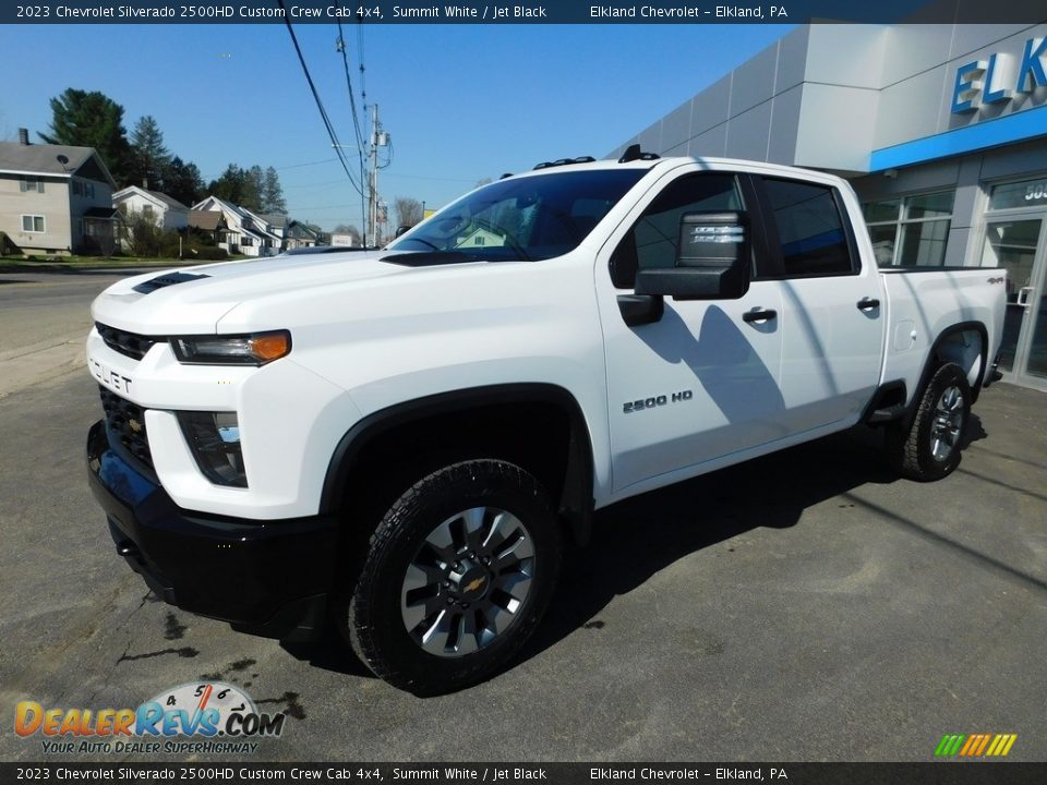 2023 Chevrolet Silverado 2500HD Custom Crew Cab 4x4 Summit White / Jet Black Photo #2