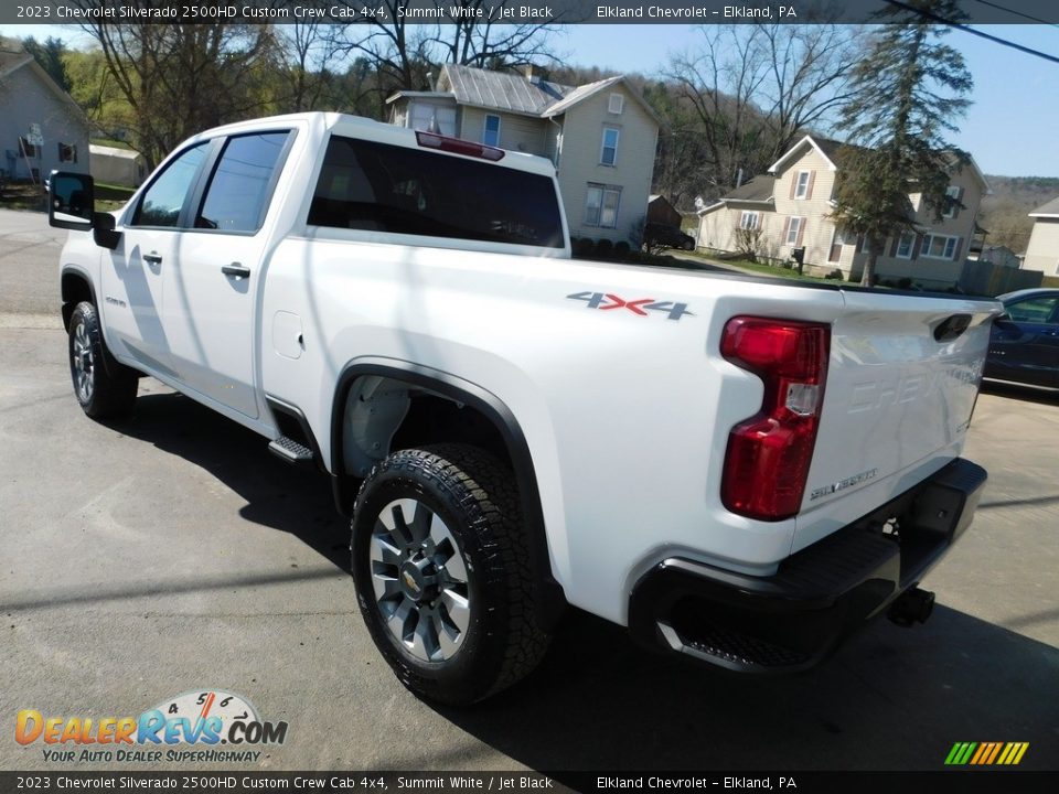 2023 Chevrolet Silverado 2500HD Custom Crew Cab 4x4 Summit White / Jet Black Photo #12