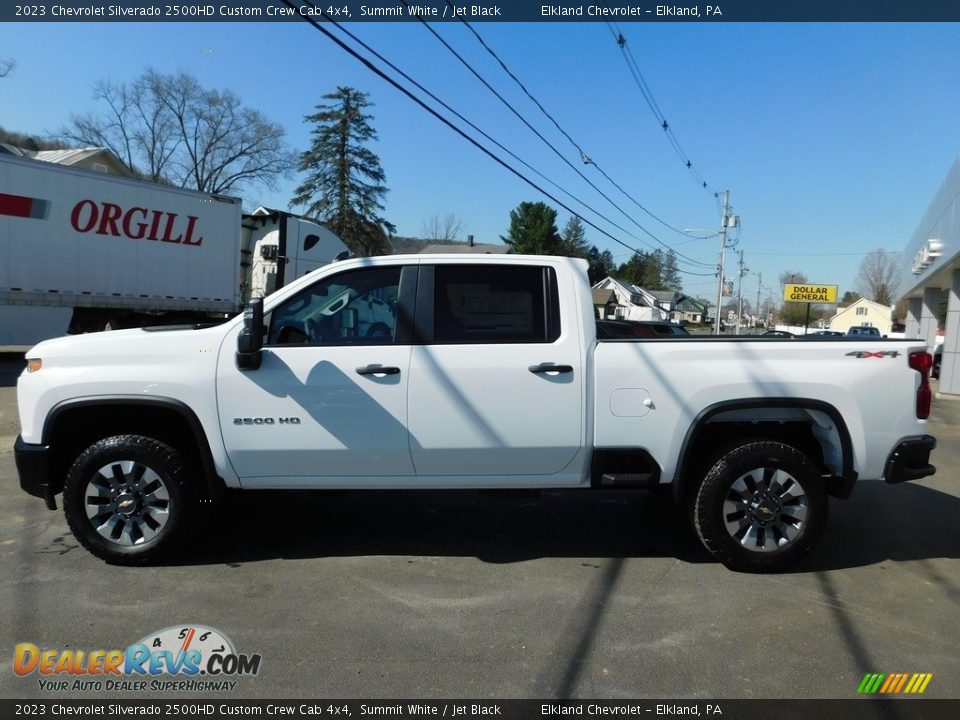 2023 Chevrolet Silverado 2500HD Custom Crew Cab 4x4 Summit White / Jet Black Photo #13