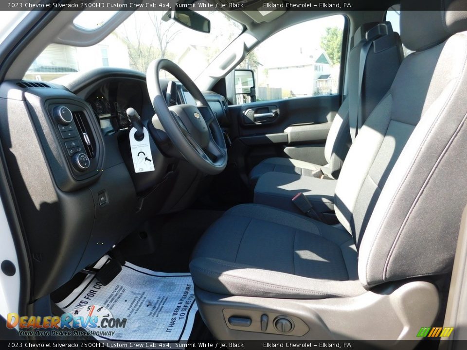 2023 Chevrolet Silverado 2500HD Custom Crew Cab 4x4 Summit White / Jet Black Photo #26