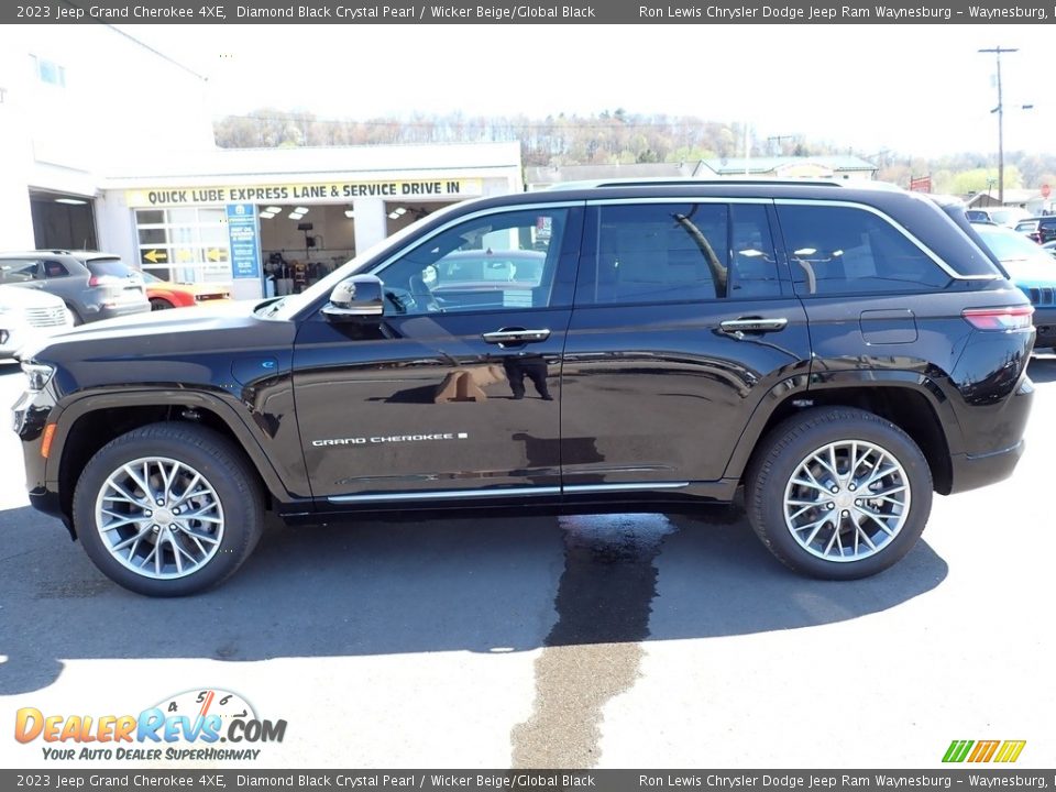 2023 Jeep Grand Cherokee 4XE Diamond Black Crystal Pearl / Wicker Beige/Global Black Photo #2