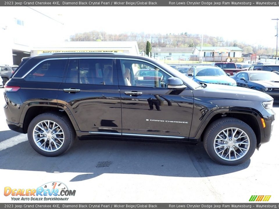 2023 Jeep Grand Cherokee 4XE Diamond Black Crystal Pearl / Wicker Beige/Global Black Photo #7