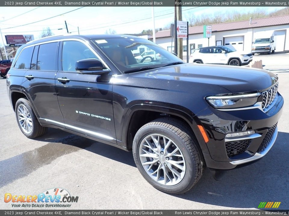 2023 Jeep Grand Cherokee 4XE Diamond Black Crystal Pearl / Wicker Beige/Global Black Photo #8