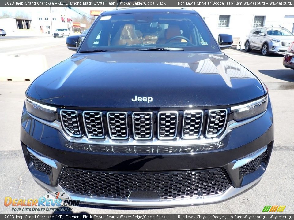 2023 Jeep Grand Cherokee 4XE Diamond Black Crystal Pearl / Wicker Beige/Global Black Photo #9