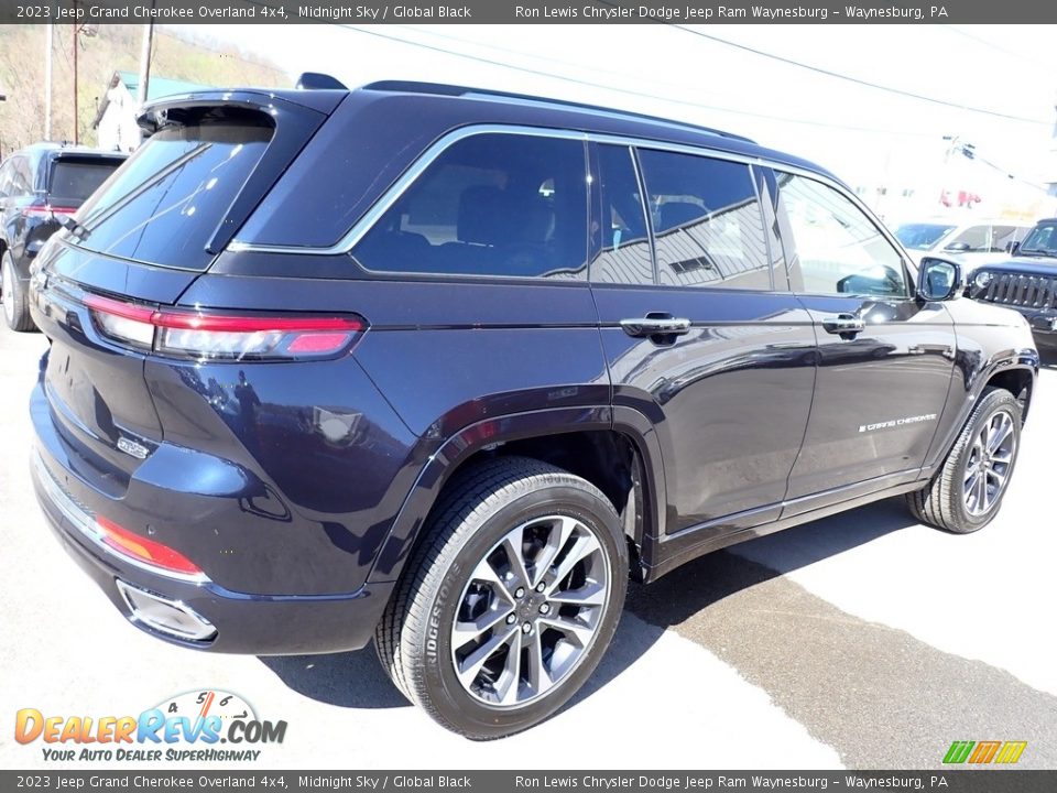 2023 Jeep Grand Cherokee Overland 4x4 Midnight Sky / Global Black Photo #6
