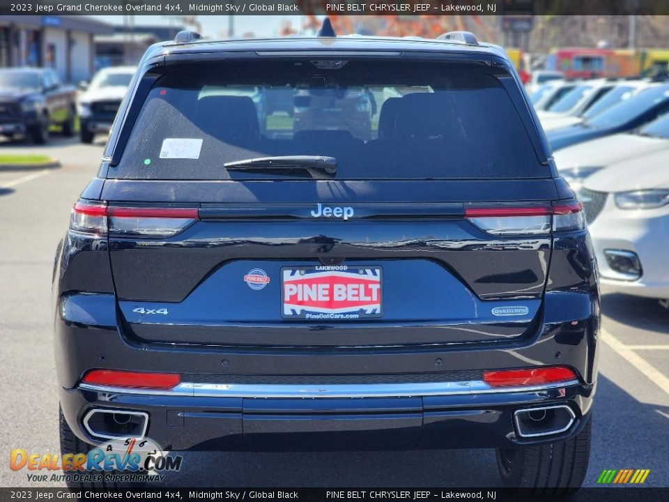 2023 Jeep Grand Cherokee Overland 4x4 Midnight Sky / Global Black Photo #6