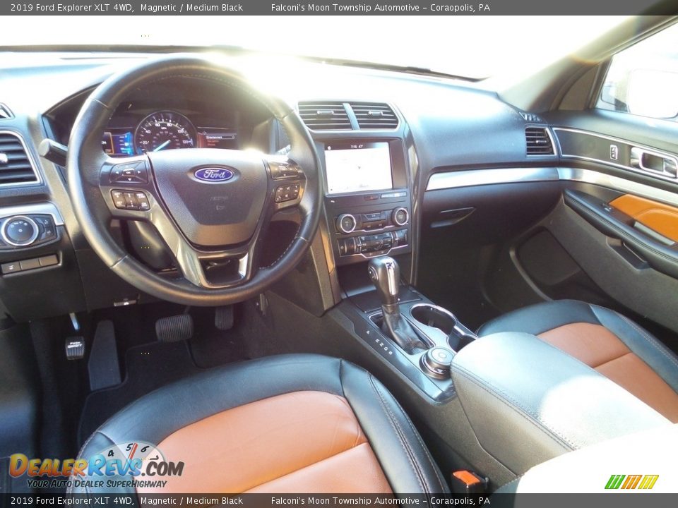 2019 Ford Explorer XLT 4WD Magnetic / Medium Black Photo #19