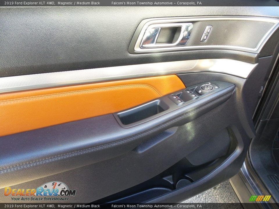 2019 Ford Explorer XLT 4WD Magnetic / Medium Black Photo #21