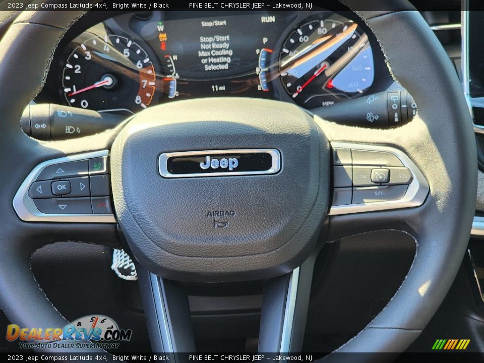 2023 Jeep Compass Latitude 4x4 Bright White / Black Photo #10