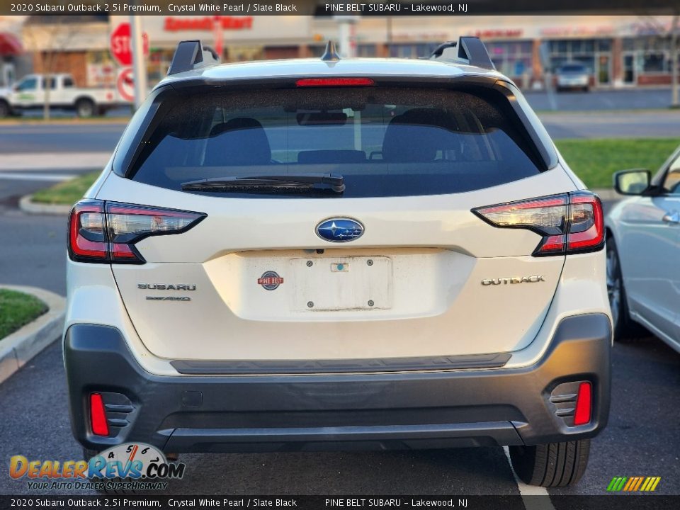 2020 Subaru Outback 2.5i Premium Crystal White Pearl / Slate Black Photo #6