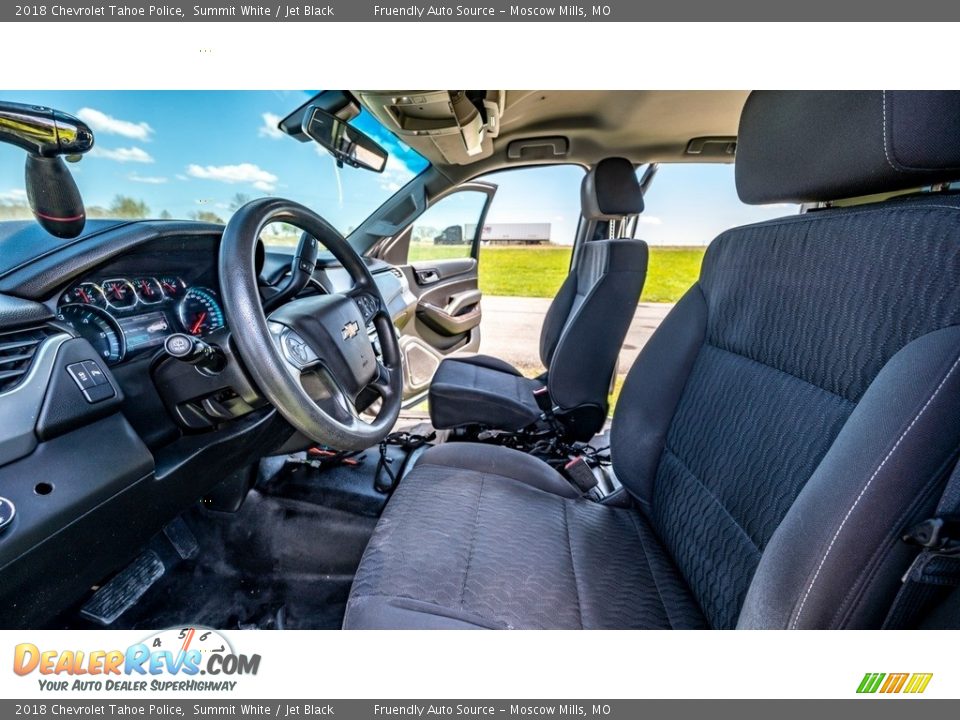 Front Seat of 2018 Chevrolet Tahoe Police Photo #18