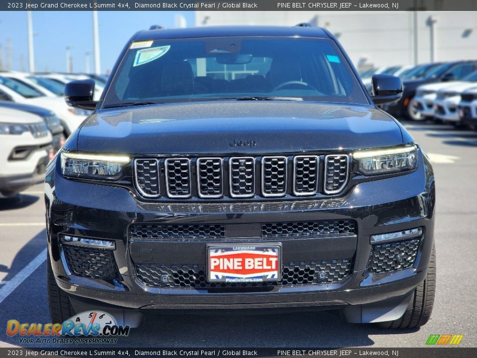 2023 Jeep Grand Cherokee L Summit 4x4 Diamond Black Crystal Pearl / Global Black Photo #2