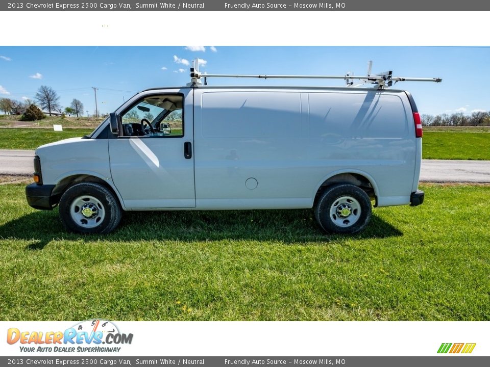 2013 Chevrolet Express 2500 Cargo Van Summit White / Neutral Photo #7