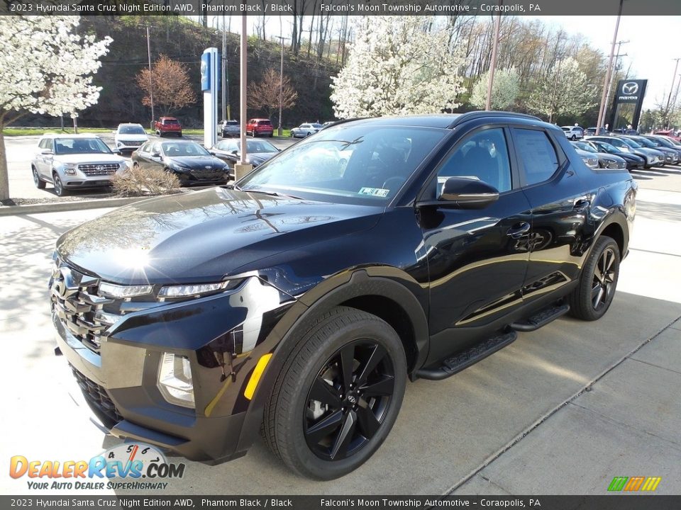 Front 3/4 View of 2023 Hyundai Santa Cruz Night Edition AWD Photo #7