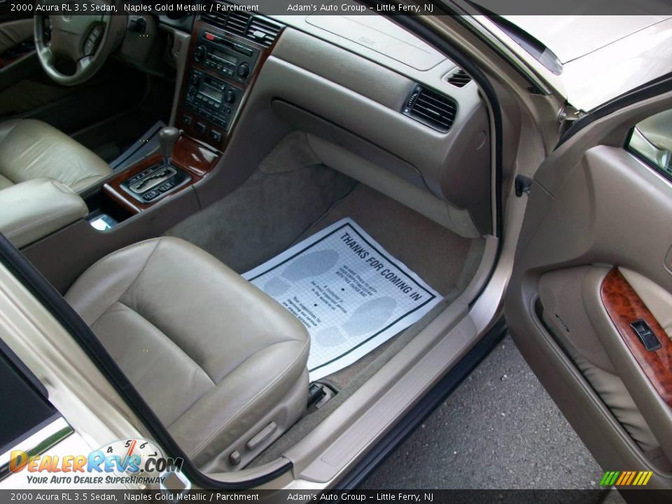 2000 Acura RL 3.5 Sedan Naples Gold Metallic / Parchment Photo #16