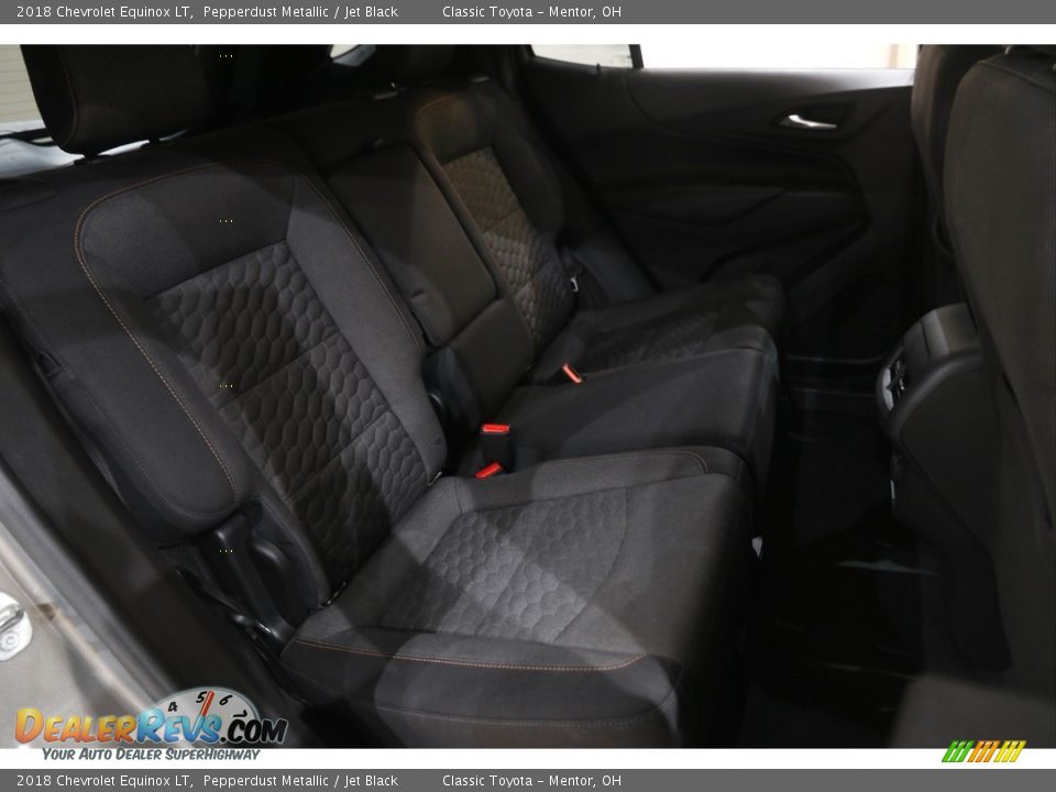 2018 Chevrolet Equinox LT Pepperdust Metallic / Jet Black Photo #15