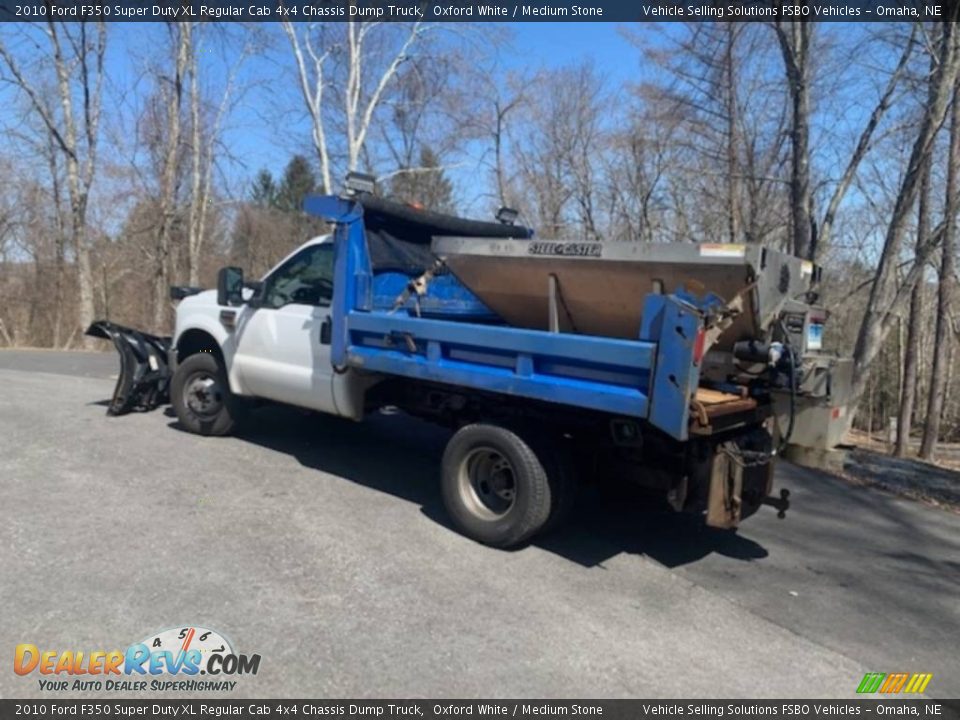 2010 Ford F350 Super Duty XL Regular Cab 4x4 Chassis Dump Truck Oxford White / Medium Stone Photo #12