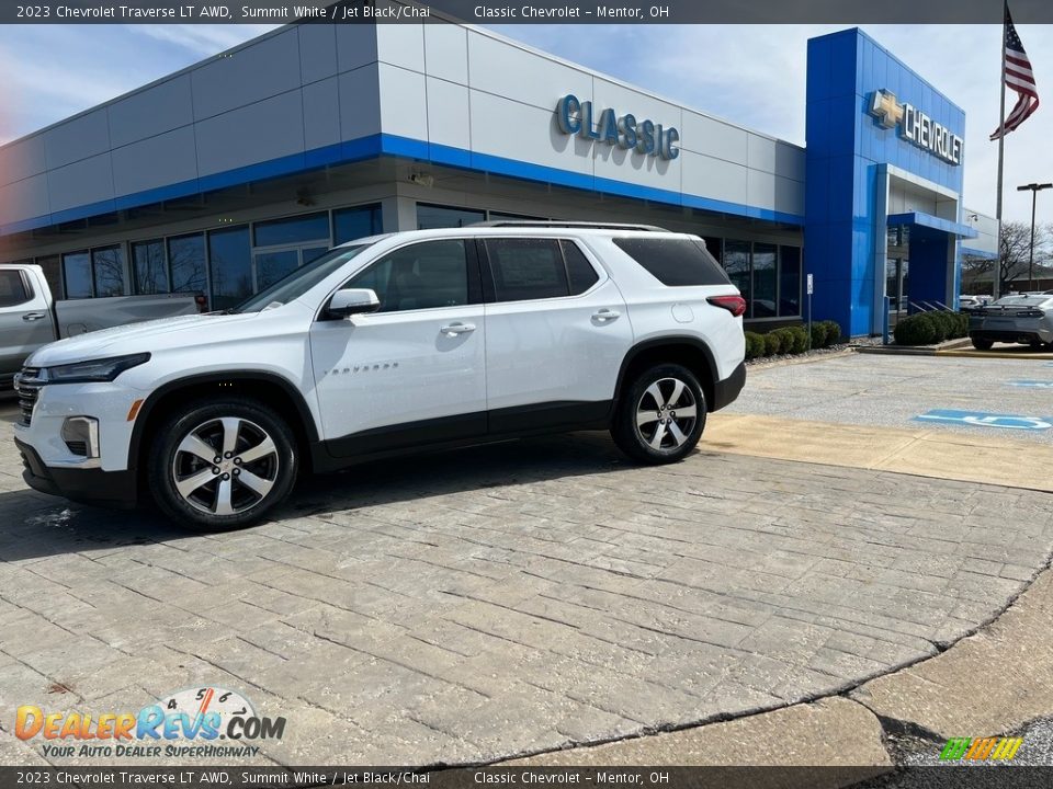 2023 Chevrolet Traverse LT AWD Summit White / Jet Black/Chai Photo #1