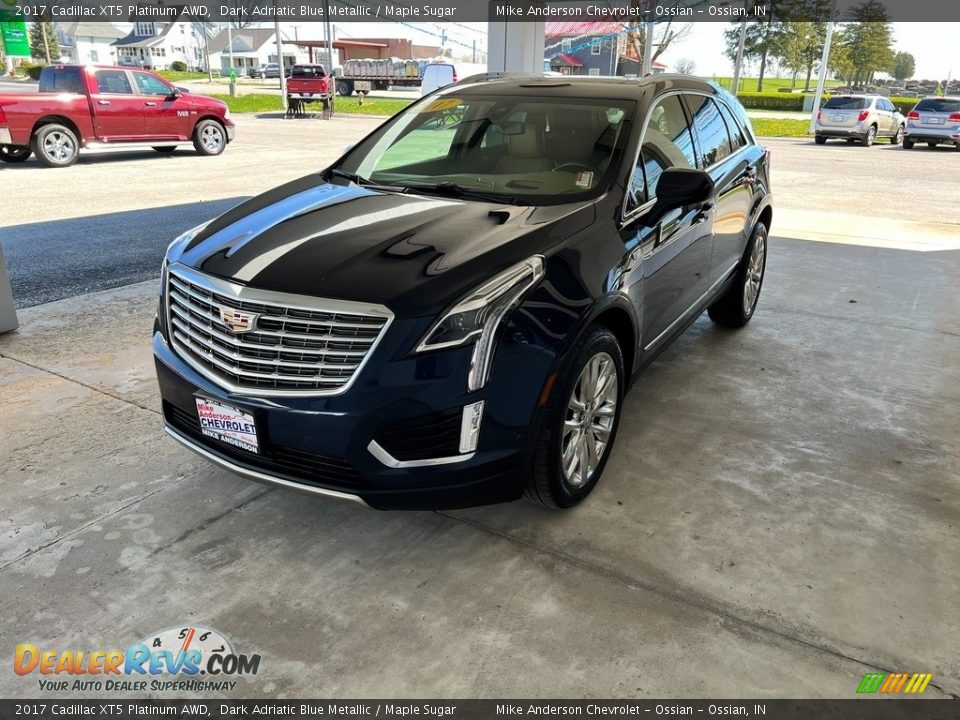 2017 Cadillac XT5 Platinum AWD Dark Adriatic Blue Metallic / Maple Sugar Photo #2