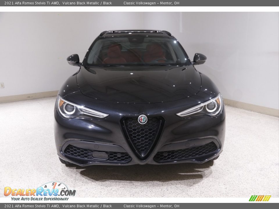 2021 Alfa Romeo Stelvio Ti AWD Vulcano Black Metallic / Black Photo #2