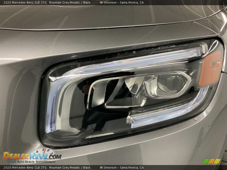 2020 Mercedes-Benz GLB 250 Mountain Grey Metallic / Black Photo #15