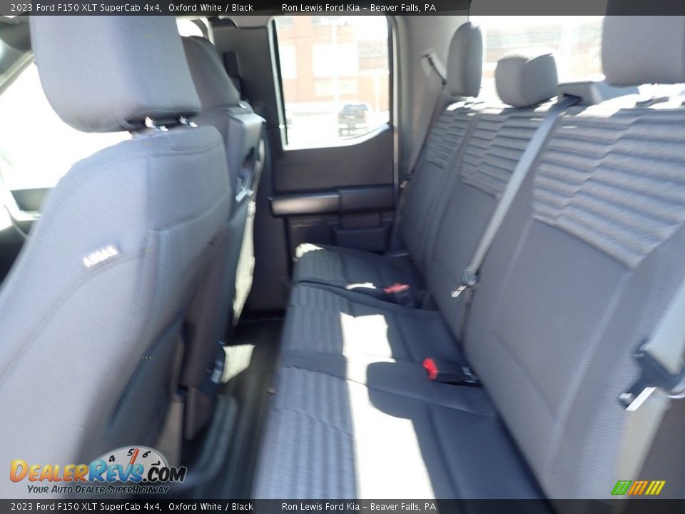 2023 Ford F150 XLT SuperCab 4x4 Oxford White / Black Photo #13