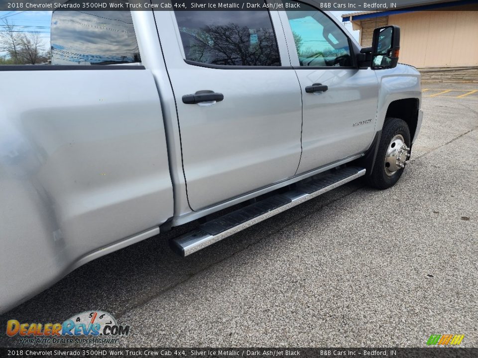 2018 Chevrolet Silverado 3500HD Work Truck Crew Cab 4x4 Silver Ice Metallic / Dark Ash/Jet Black Photo #26