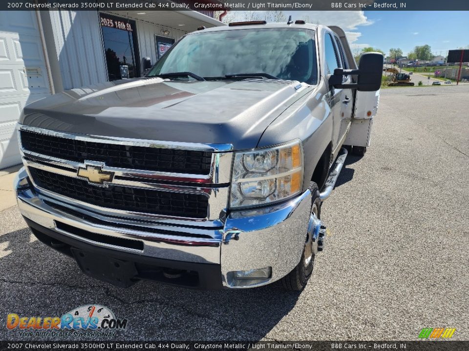 2007 Chevrolet Silverado 3500HD LT Extended Cab 4x4 Dually Graystone Metallic / Light Titanium/Ebony Photo #2