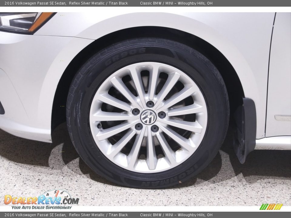 2016 Volkswagen Passat SE Sedan Wheel Photo #21