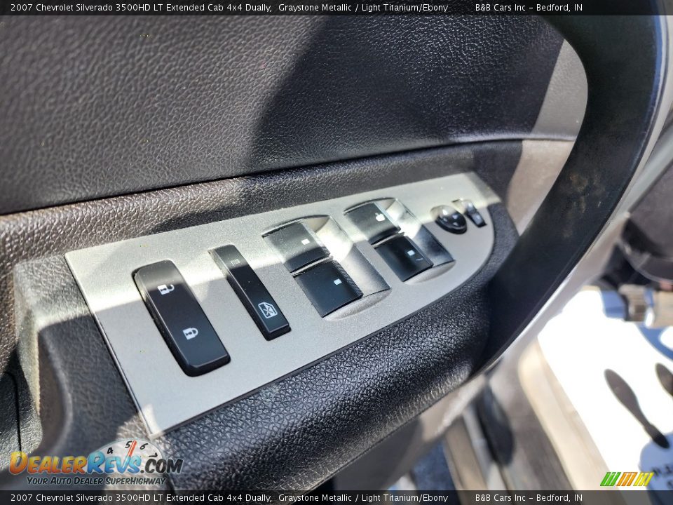 2007 Chevrolet Silverado 3500HD LT Extended Cab 4x4 Dually Graystone Metallic / Light Titanium/Ebony Photo #12