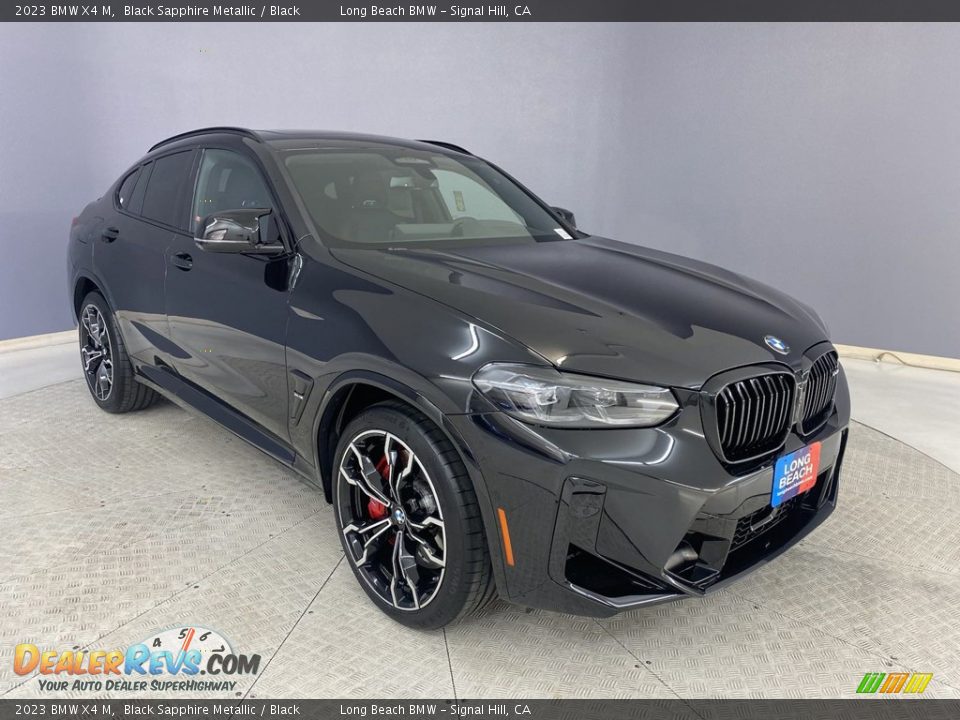 Front 3/4 View of 2023 BMW X4 M  Photo #27