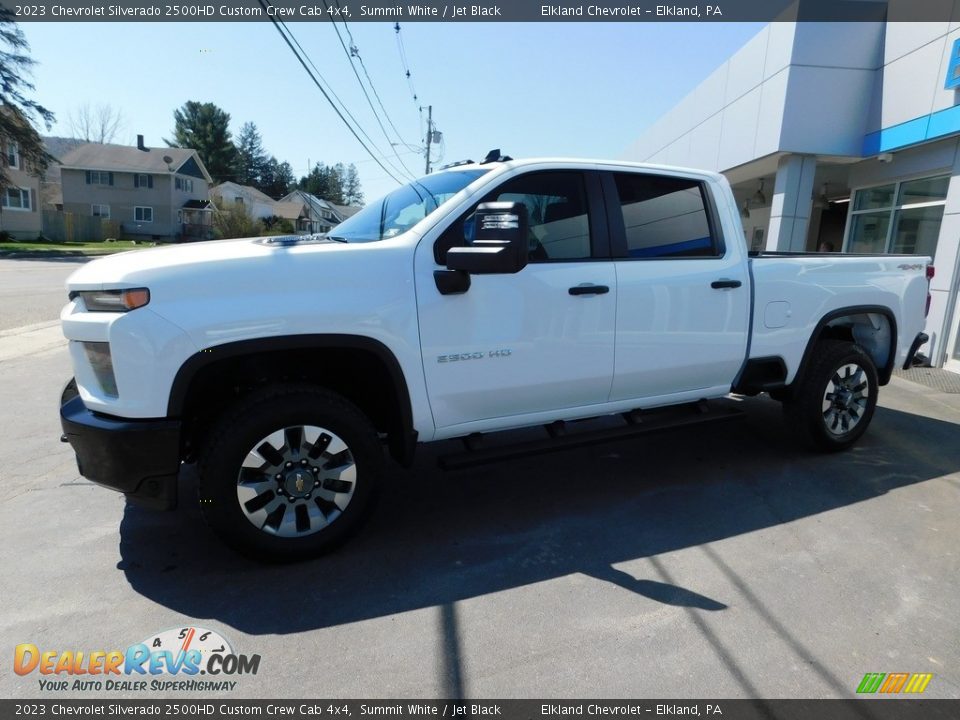 2023 Chevrolet Silverado 2500HD Custom Crew Cab 4x4 Summit White / Jet Black Photo #1