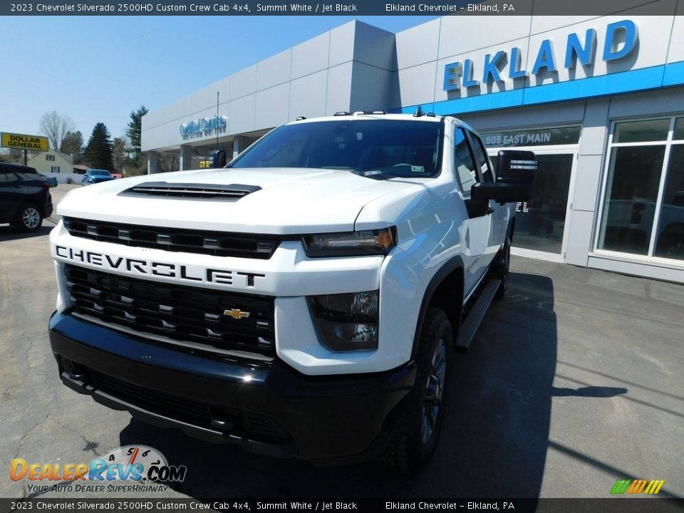 2023 Chevrolet Silverado 2500HD Custom Crew Cab 4x4 Summit White / Jet Black Photo #3