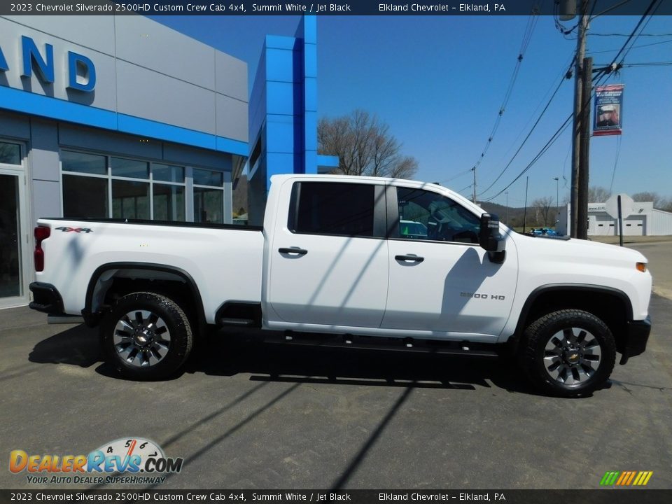 2023 Chevrolet Silverado 2500HD Custom Crew Cab 4x4 Summit White / Jet Black Photo #8