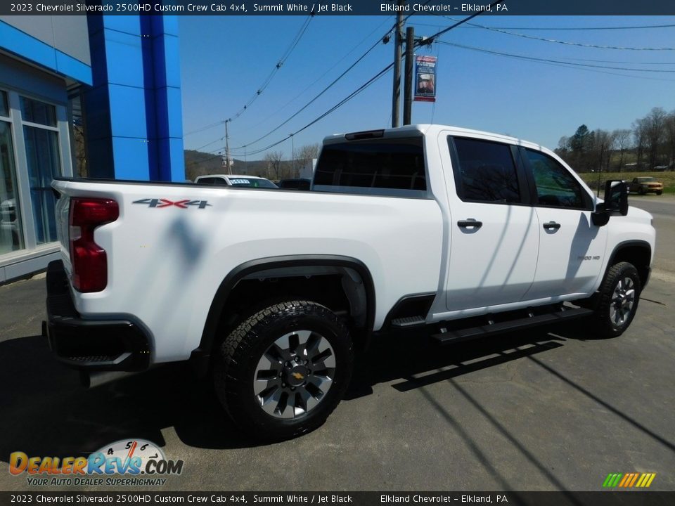 2023 Chevrolet Silverado 2500HD Custom Crew Cab 4x4 Summit White / Jet Black Photo #9