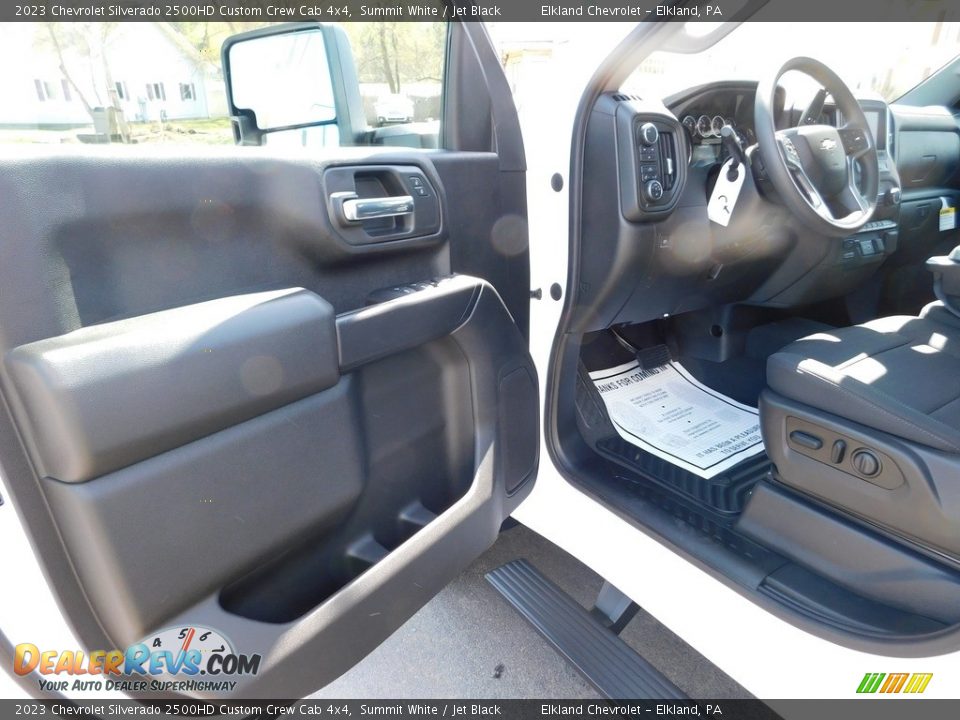 2023 Chevrolet Silverado 2500HD Custom Crew Cab 4x4 Summit White / Jet Black Photo #21