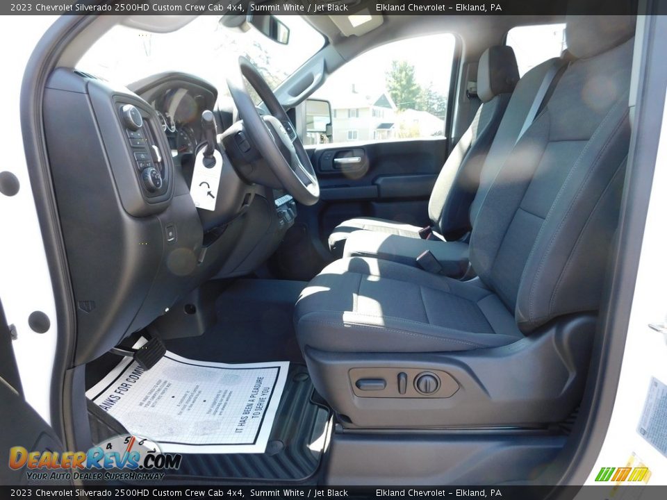 2023 Chevrolet Silverado 2500HD Custom Crew Cab 4x4 Summit White / Jet Black Photo #25